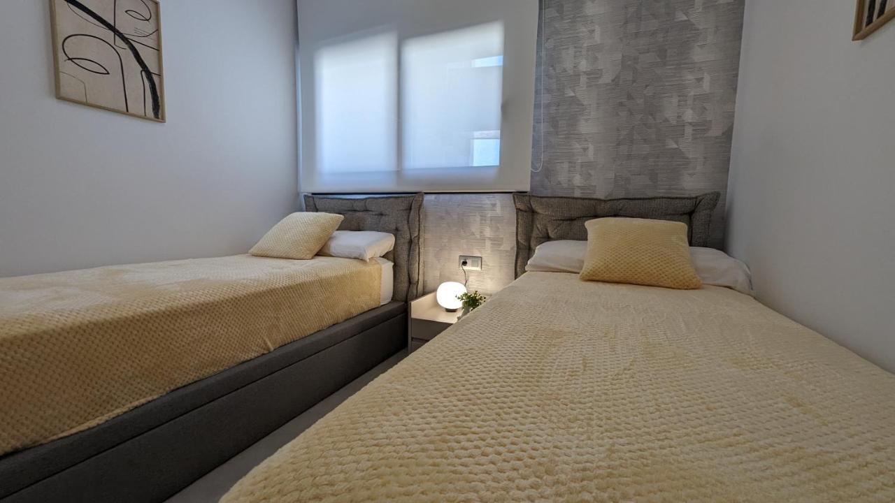 Sunset Cliffs Stylish Apartment Бенидорм Екстериор снимка